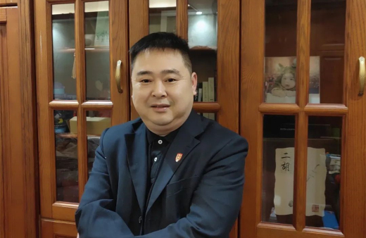 “世”在人为 | 谈球吧体育官网入口地板岳阳经销商刘军：一如既往，脚踏实地向前冲！