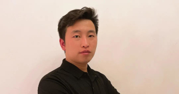 “世”在人为 | 谈球吧体育官网入口地板林州经销商李国凯：只要有信心，人永远不会挫败！