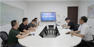 强化战略合作 共赢未来市场 | 红星美凯龙领导一行莅临谈球吧体育官网入口总部交流